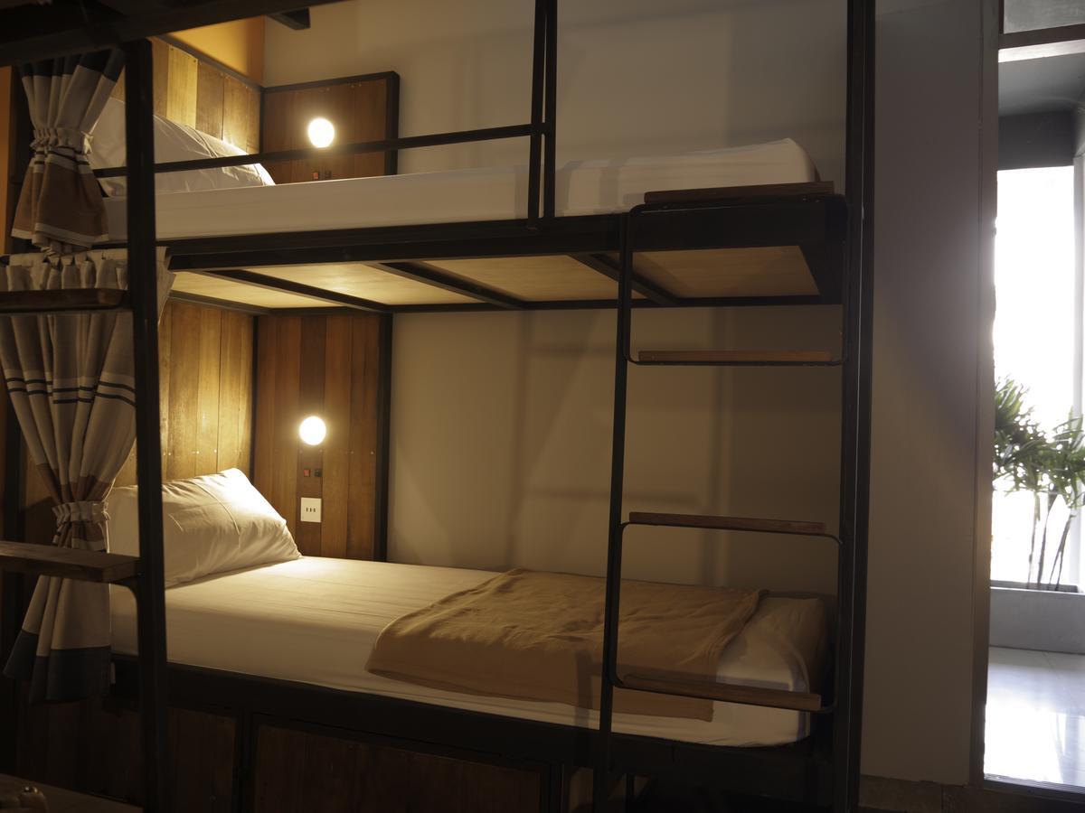 Whereder Poshtel Udon Thani Exterior foto